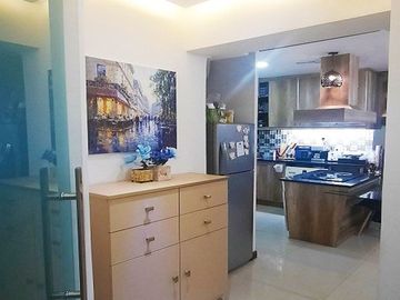 Jual Apartemen Casablanca East Residence 3BR Dekat Mall Cipinang Indah