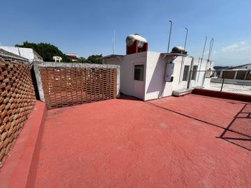 VENTA DE CASA RECIÉN RENOVADA ARBOLEDAS DE GUADALUPE