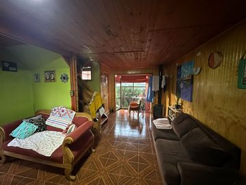 Se Vende Casa Residencial en Villa el Esfuerzo, Paillaco, Región de Los Ríos.