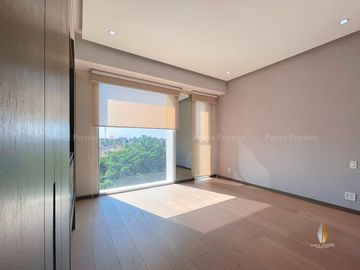 Departamento en Venta Torre Central Park Semi Amueblado de Lujo, Av. México