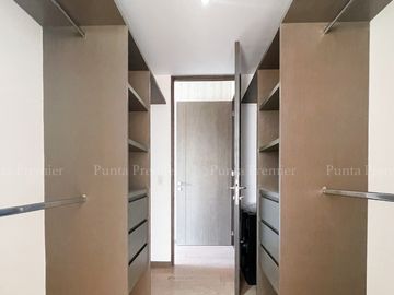 Departamento en Venta Torre Central Park Semi Amueblado de Lujo, Av. México