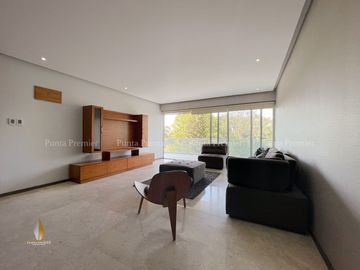 Departamento en Venta Torre Central Park Semi Amueblado de Lujo, Av. México