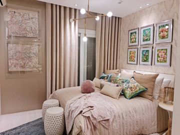 TH AZURE NORTH RESIDENCES BY CENTURY