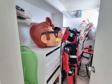 Casa en venta en arboledas una planta con departamento en planta alta.