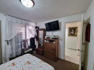 Casa en venta en arboledas una planta con departamento en planta alta.