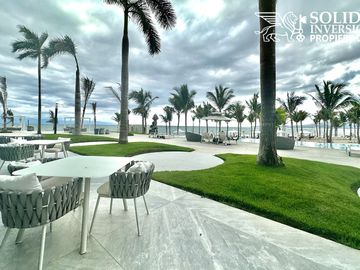 NUEVO VALLARTA | DEPARTAMENTO A PIE DE PLAYA EN MARITIMA PLAYA - ENTREGA INMEDIATA