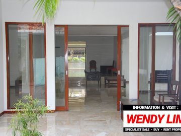 RUMAH at Jl KI MANGUNSARKORO, MENTENG
