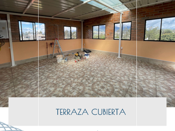Casa central en Cotacachi