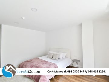 Paseo Tres de Noviembre, Venta de Hermoso Apartamento
