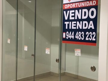 En venta Local Comercial en Gamma - La Victoria