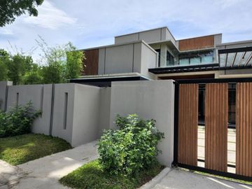 Brand New 4BR Designer Home for Sale in Manila Southwoods Residential Estates