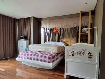DIJUAL RUMAH Graha Family, Boulevard, Glass House. Murah SBY