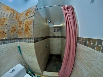 EN VENTA CASA EN LA ALBORADA
