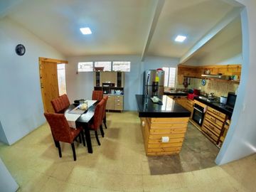 EN VENTA CASA EN LA ALBORADA