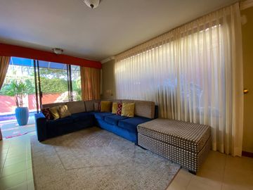 Casa en venta - urbanización Terranova km 2.5 vía Samborondón