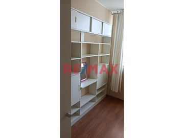 Oportunidad De Alquiler: Encantador Departamento Amoblado De 3 Habitaciones