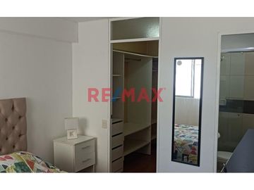Oportunidad De Alquiler: Encantador Departamento Amoblado De 3 Habitaciones