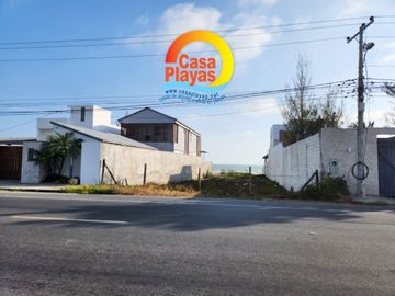 Terreno Frente Al Mar en Playas Villamil, Vía a Data Km. 7.5