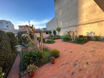 VENDO HERMOSA CASA EN SOLCA  REMODELADA