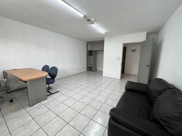 VENTA DE CASA PARA USO COMERCIAL, ZONA CENTRO, LEÓN, GTO.