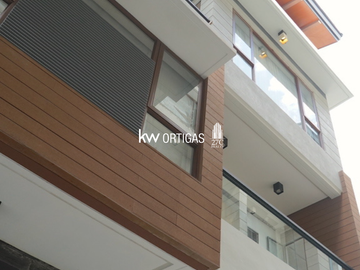 Brand New Solar-Powered Townhouse with Elevator for Sale in Recto, Manila