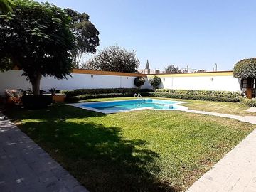 Venta de Hermosa Casa de Campo 1006 m2 en Pachacamac