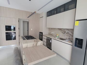 En venta lujosa y moderna casa en Proyecto, Isla Mocolí, Samborondón