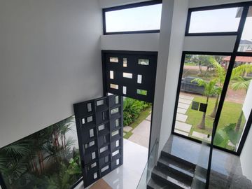 En venta lujosa y moderna casa en Proyecto, Isla Mocolí, Samborondón