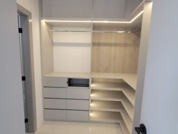 En venta lujosa y moderna casa en Proyecto, Isla Mocolí, Samborondón
