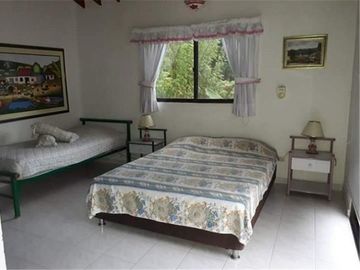 Casa Campestre en Alquiler Vacacional en Ricaurte- Cundinamarca