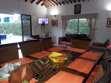 Casa Campestre en Alquiler Vacacional en Ricaurte- Cundinamarca