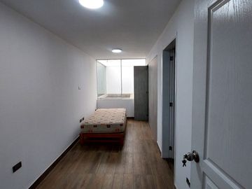 Exclusiva Residencia de Estreno con Diseño Excepcional estilo Mirador.