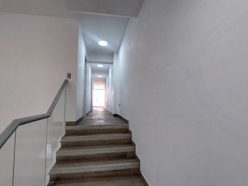 Exclusiva Residencia de Estreno con Diseño Excepcional estilo Mirador.