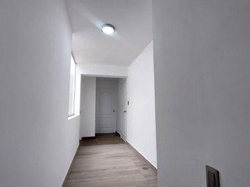 Exclusiva Residencia de Estreno con Diseño Excepcional estilo Mirador.