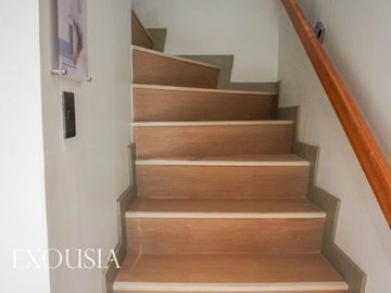 3 BEDROOM SINGLE ATTACHED UNIT LOCATED IN THE VILLAGES AT LIPA