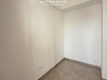 SE VENDE DUPLEX DE ESTRENO EN CALLE VICTOR ALZAMORA, SURQUILLO