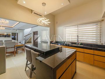 Casa amueblada en Venta, Lagos del Sol Residencial, Cancún Quintana Roo.