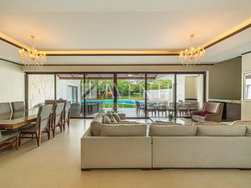 Casa amueblada en Venta, Lagos del Sol Residencial, Cancún Quintana Roo.