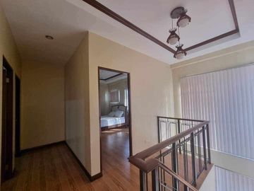 Spacious House For Sale Inside Beach Front Community in Minglanilla Cebu
