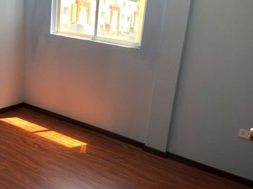 VENDO CASA ESQUINERA CON JARDINES Y TERRAZA CONJUNTO PINAR DE LA SIERRA