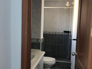 VENDO CASA ESQUINERA CON JARDINES Y TERRAZA CONJUNTO PINAR DE LA SIERRA