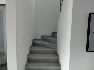 Casa en Villa de Pozos en Privada con amenidades, cerca de CARR 57