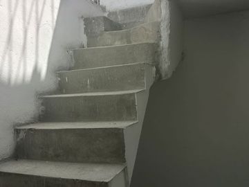 VIVIENDA TALLER COMO TERRENO CERCADO DE LIMA