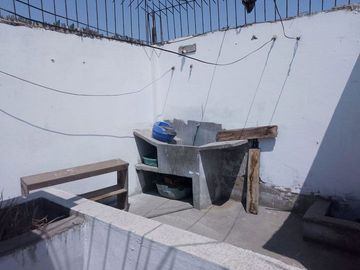 VIVIENDA TALLER COMO TERRENO CERCADO DE LIMA