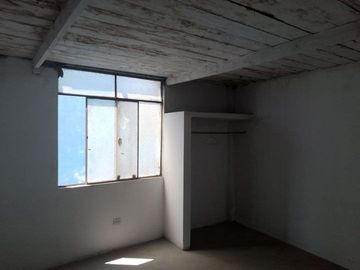 VIVIENDA TALLER COMO TERRENO CERCADO DE LIMA