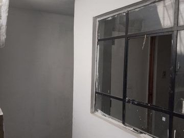 VIVIENDA TALLER COMO TERRENO CERCADO DE LIMA