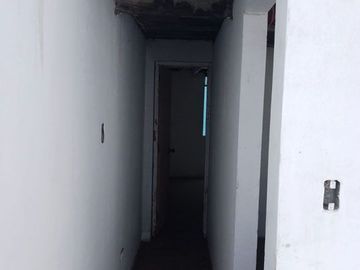 VIVIENDA TALLER COMO TERRENO CERCADO DE LIMA