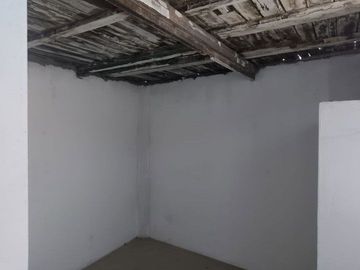 VIVIENDA TALLER COMO TERRENO CERCADO DE LIMA