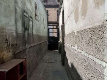 VIVIENDA TALLER COMO TERRENO CERCADO DE LIMA