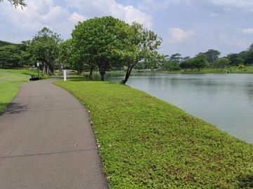 ALDERWOOD Rumah Klasik Ciamik di CitraLand BSB City Semarang